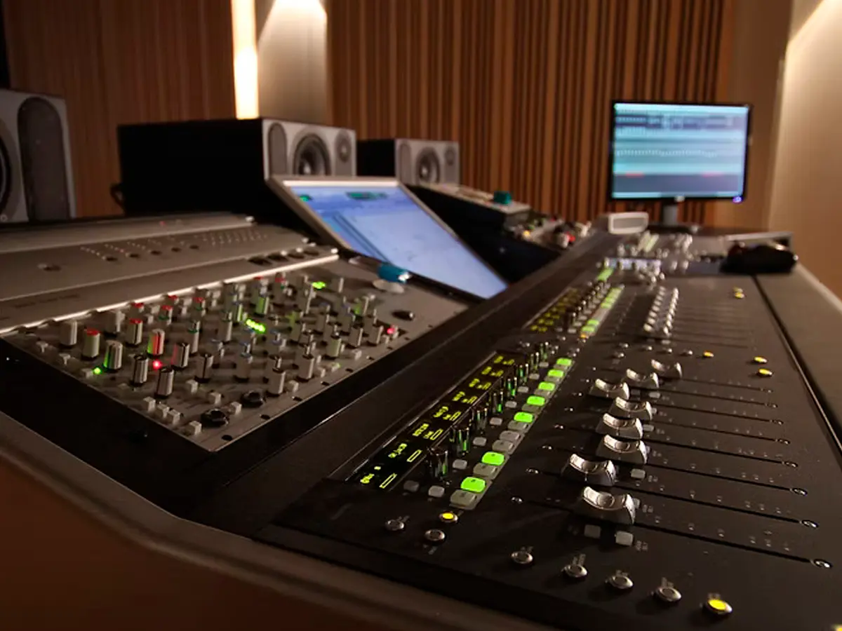 Post-production Soundtastic
